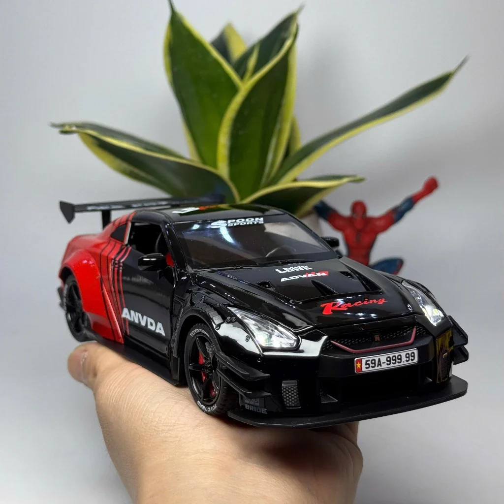 nissan gt r r35 anvda die cast model car (1:24 scale) nissan gt r r35 anvda die cast model car (1:24 scale)